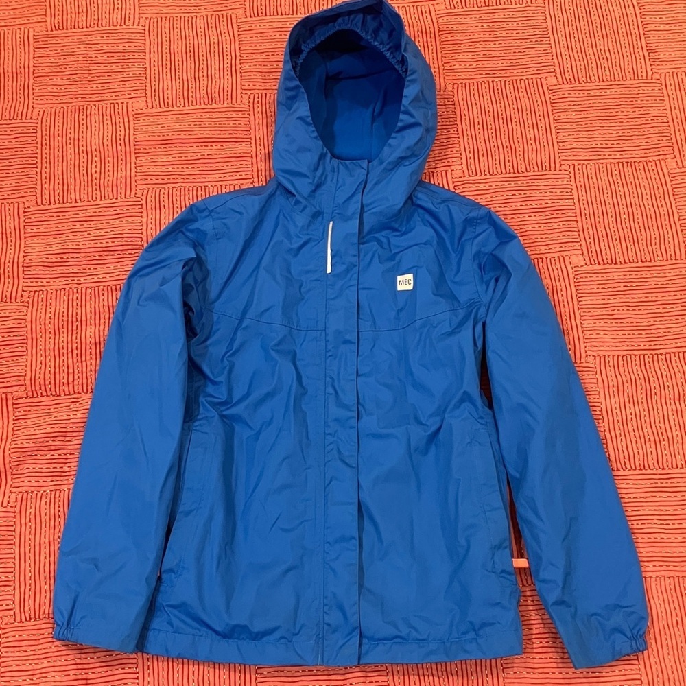 MEC size 12 kids Blue Raincoat with some reflective labels - fleece lined
